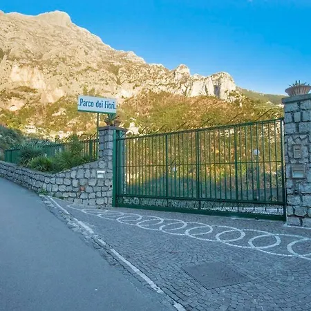 Casa Giostrello 度假居